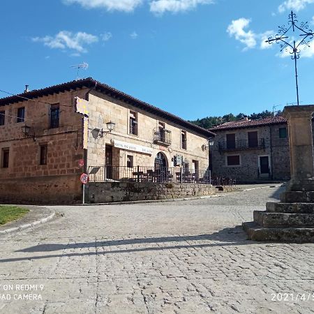 Hostal Rio Duero Molinos de Duero Exterior photo